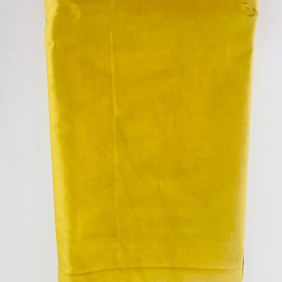 Silk Book Cover with Scene of Royal India with Horse Falcon on a Hill 11 x 15" - Picture 2 of 8